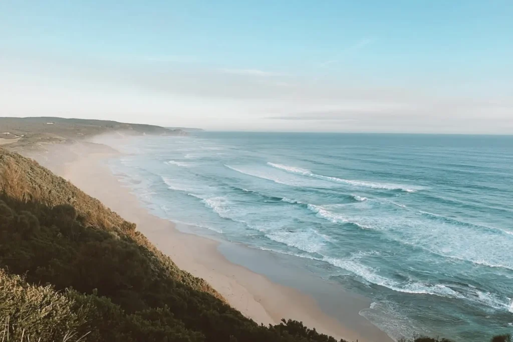 Johanna Beach surfing