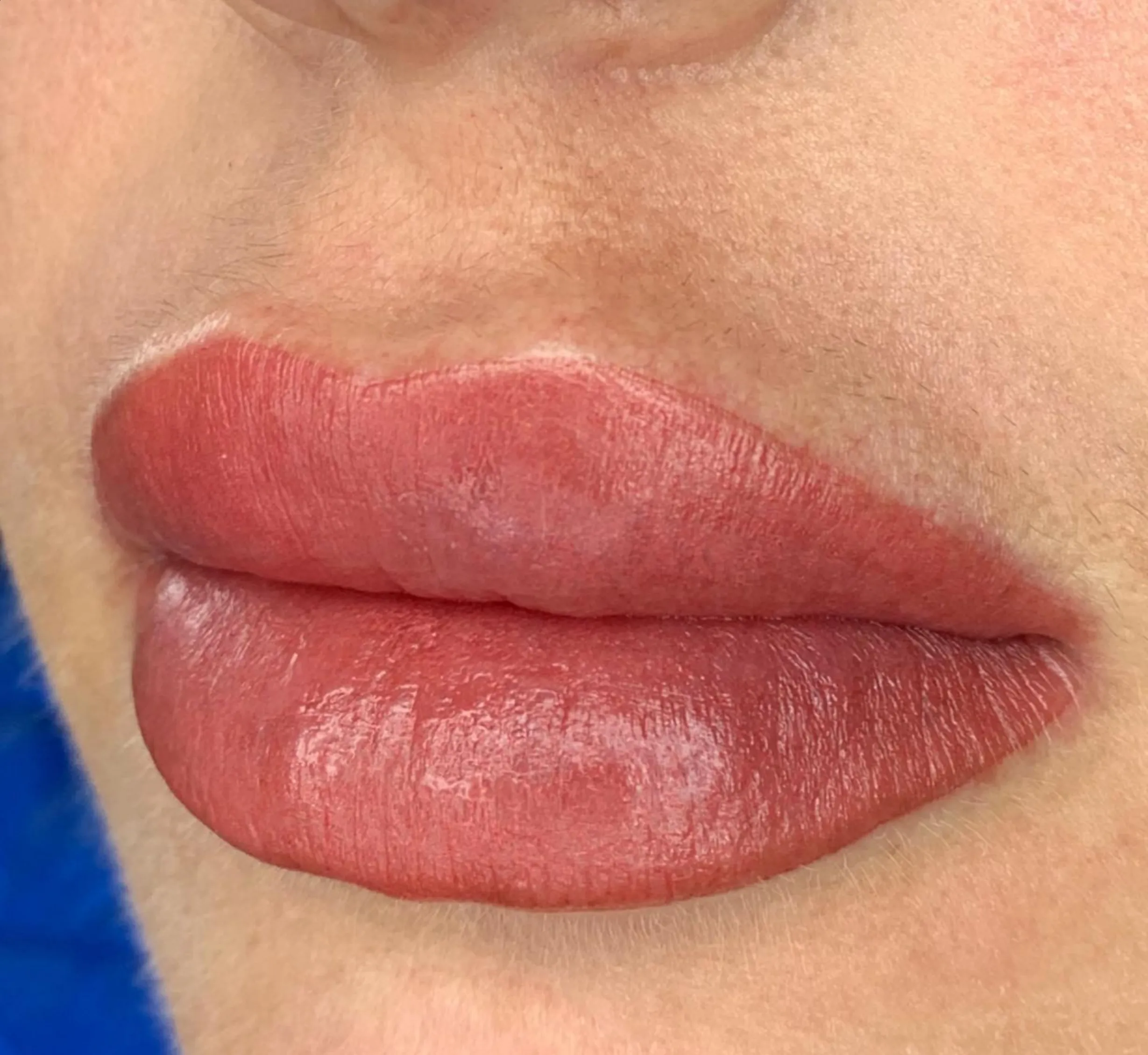 single session lip tattoo